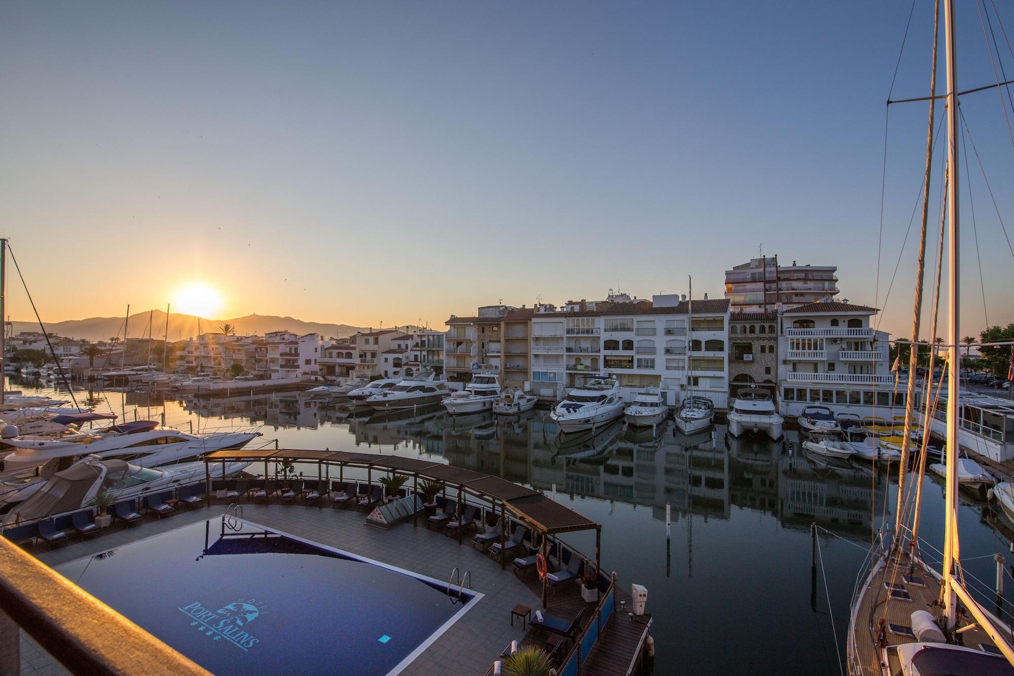 Port Salins By Pierre & Empuriabrava