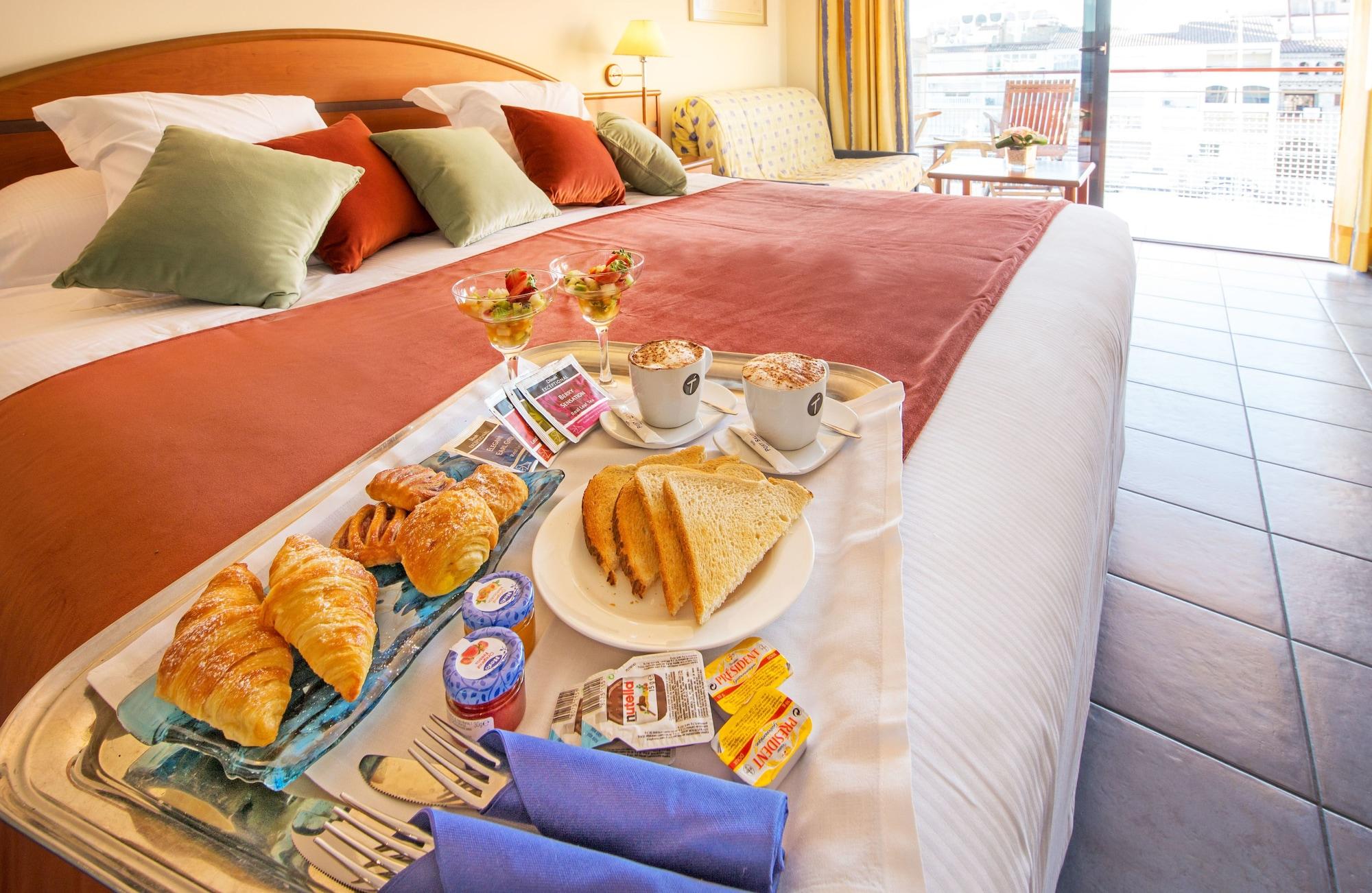 Port Salins By Pierre & 4* Empuriabrava
