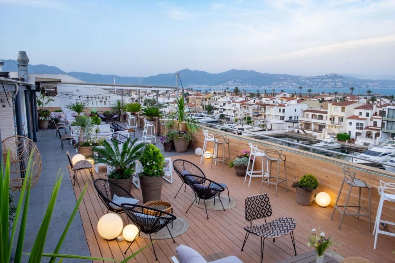 Port Salins By Pierre &