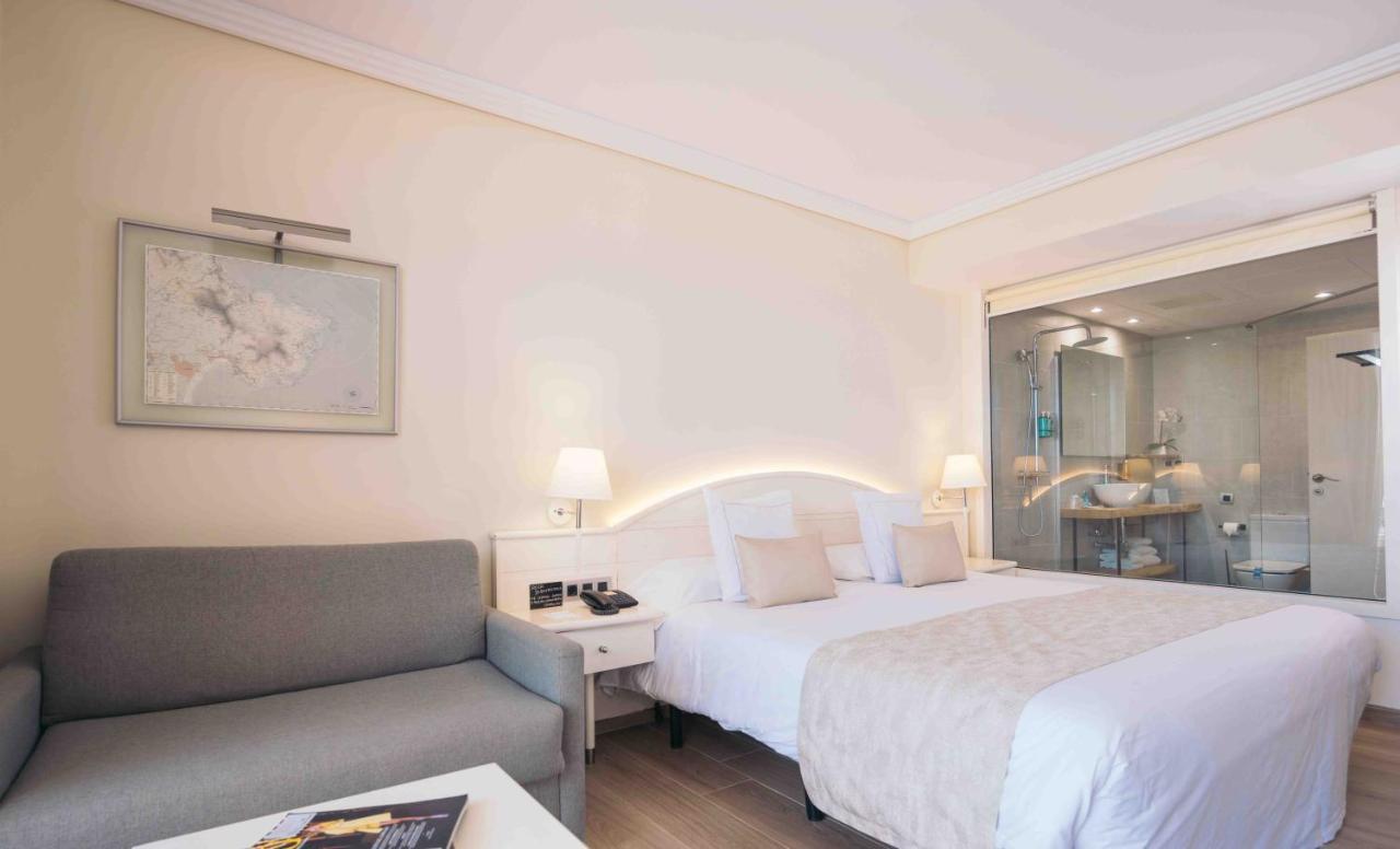 Port Salins By Pierre & 4*