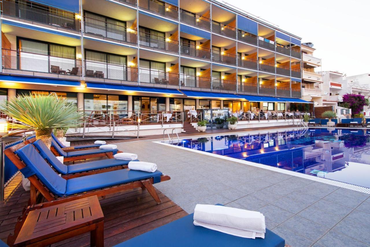 Hotel Port Salins By Pierre &